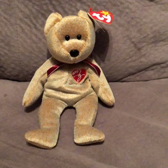 Peace, Millenium,, and 1999 Signature Bears With Case- Beanie Babies Set of 3 - Picture 6 of 15